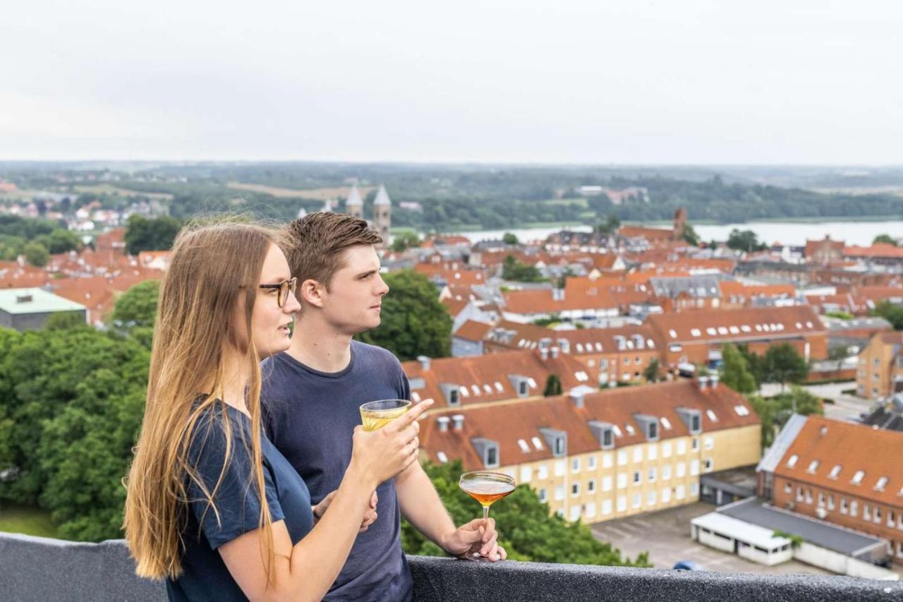 Peak 12 Hotel Viborg Exterior photo