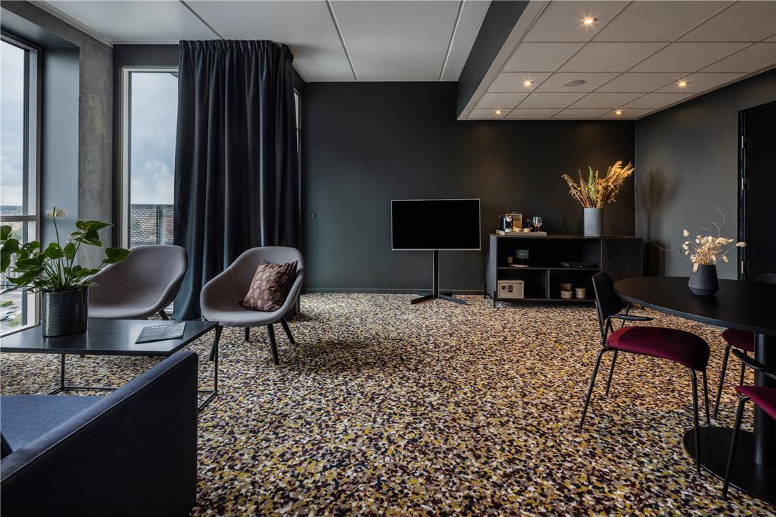 Peak 12 Hotel Viborg Exterior photo